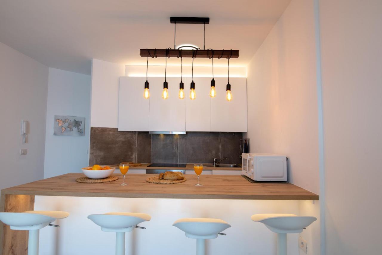 Black Sand Holiday Home Puerto de Santiago  Ngoại thất bức ảnh